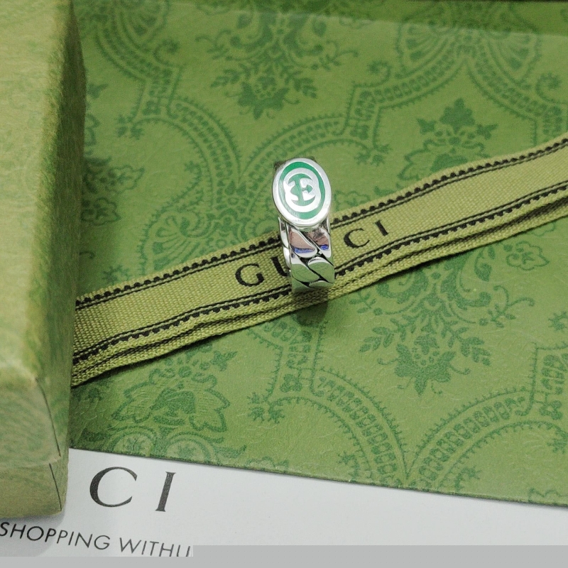 G*u*i rings
